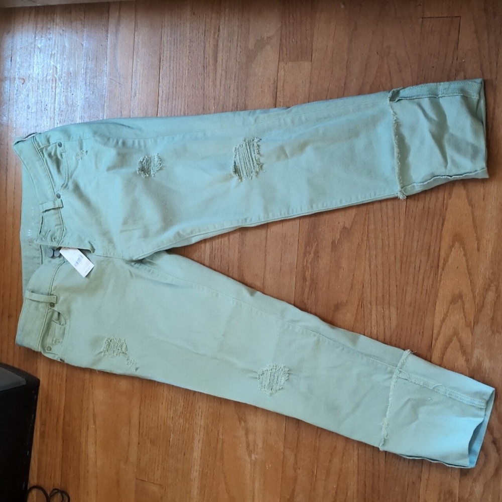 Women's jeans